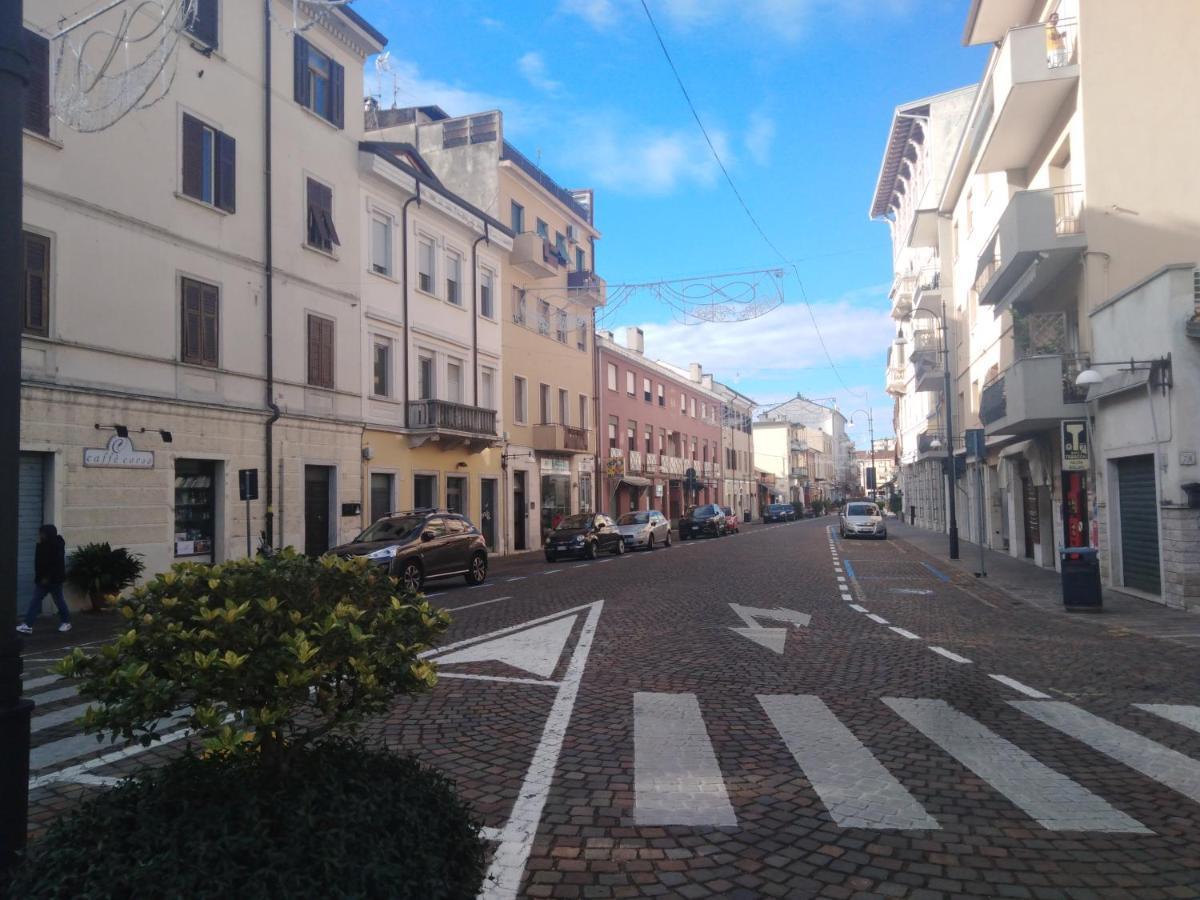 Appartamento Centro Storico Monfalcone Exteriér fotografie